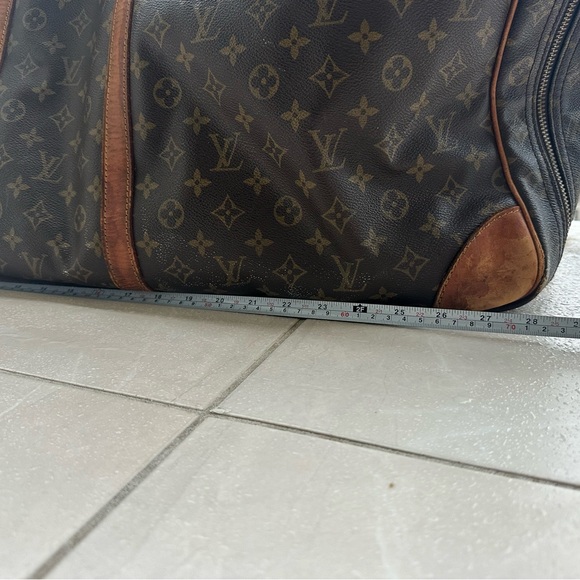 Louis Vuitton leather suitcase - Picture 7 of 13
